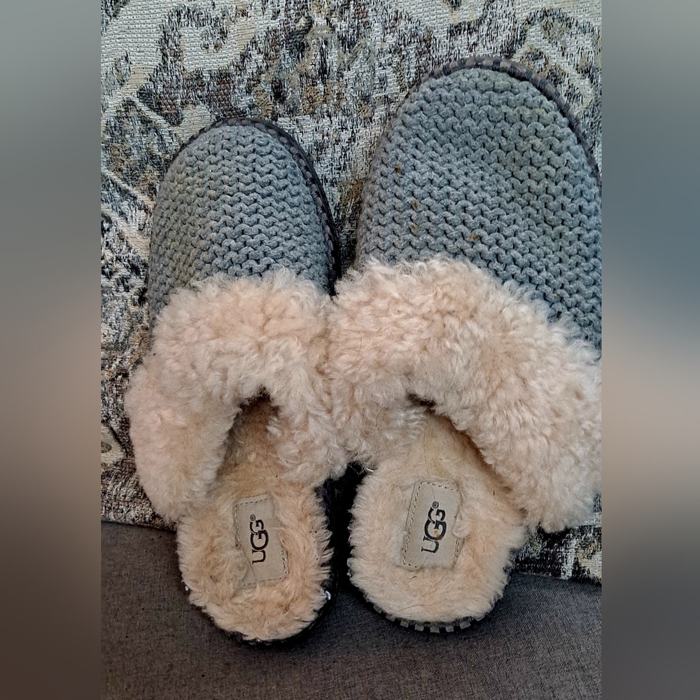 UGG Aira Gray Knit Shearling Slipper Scuff